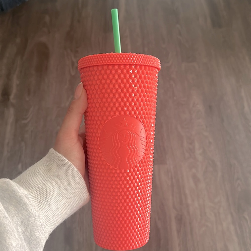 Starbucks 2022 Dragonfruit Tumbler 24 oz